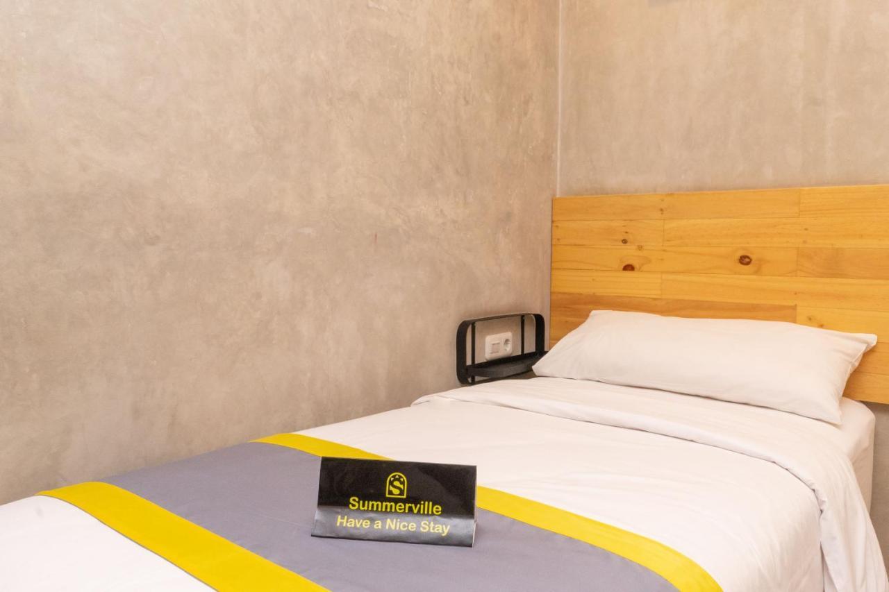 Hotel Summerville Маяленгка Экстерьер фото